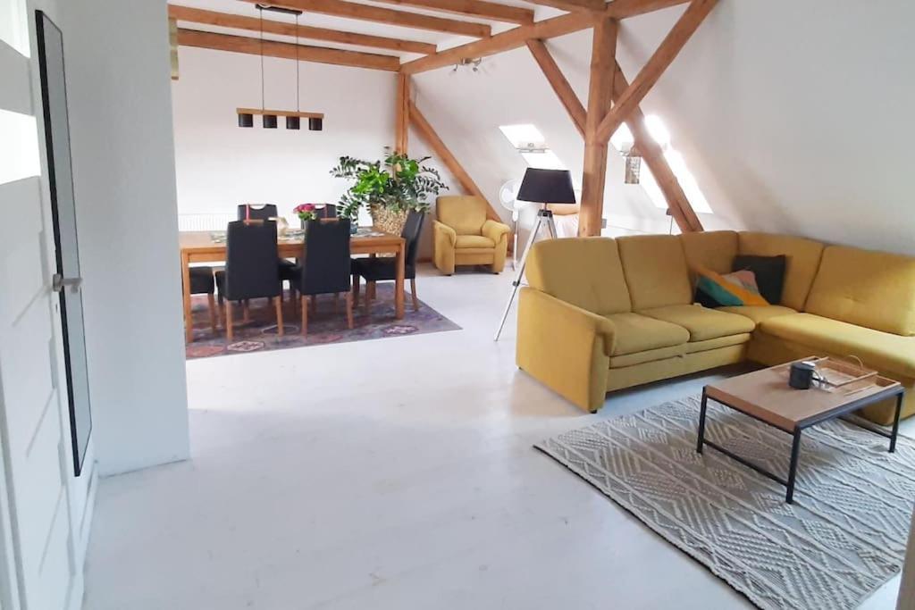 Gemuetliche Wohnung In Burg Burg bei Magdeburg Dış mekan fotoğraf
